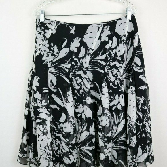 Banana Republic Womens Skirt 100% Silk Pleated 6 - Picture 5 of 6